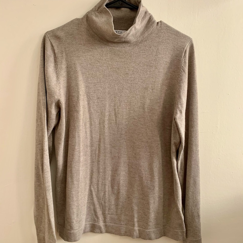 Classic turtle neck